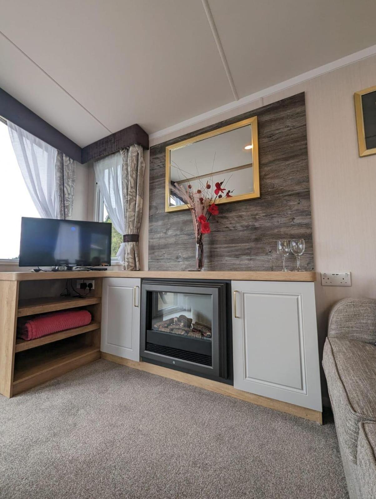 Swift Bordeaux Sea View No 3 Vila Dunoon Exterior foto